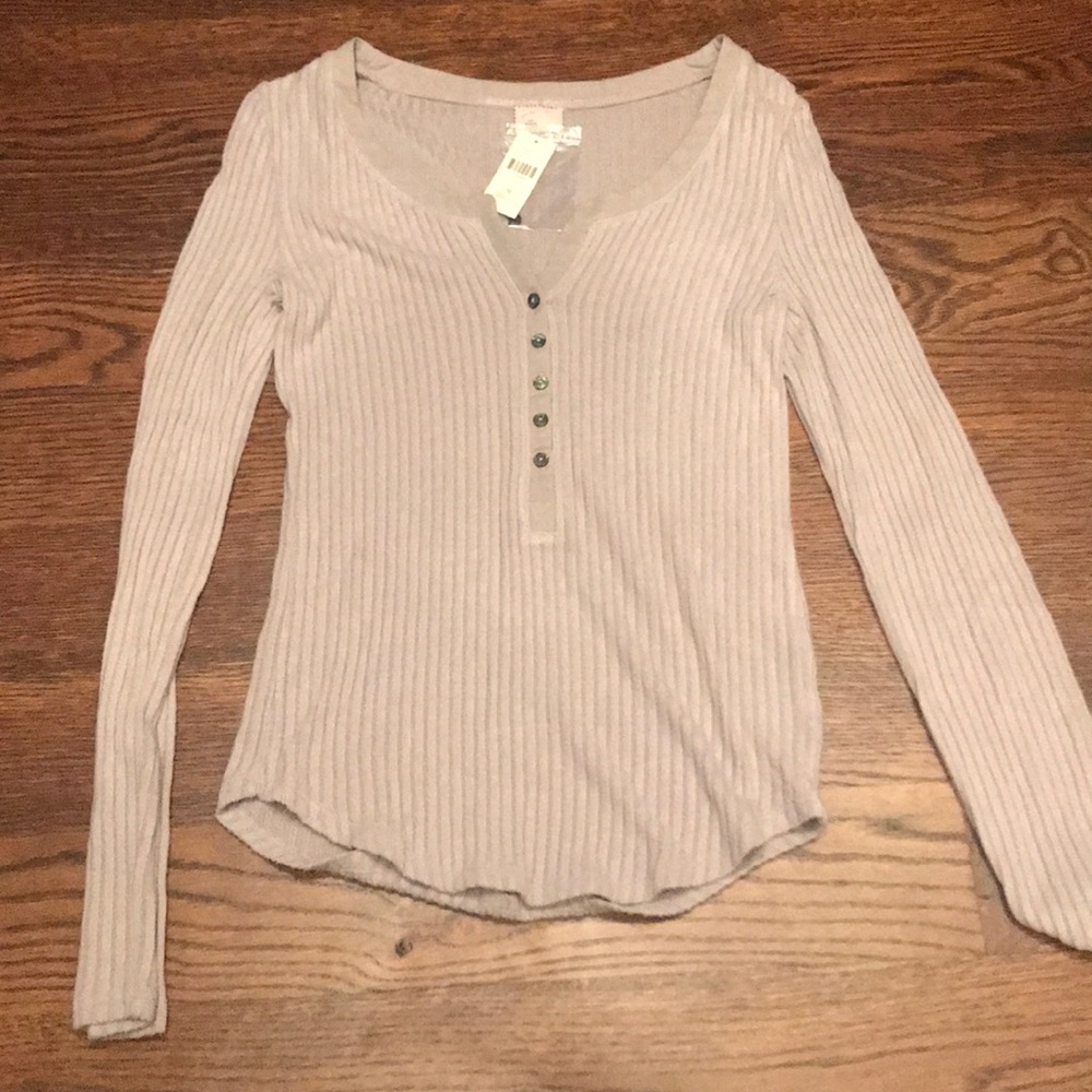 Long sleeve shirt